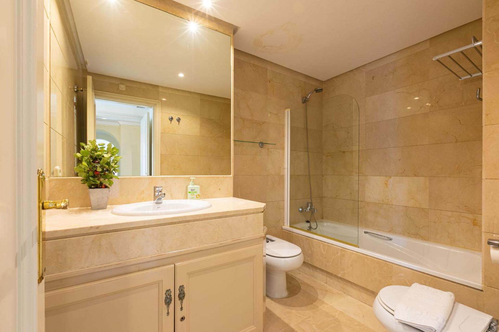 Puerto Banus, Marina Banus, 2Br, 2Bth, Pool, Parking, Marbella, 1J Lägenhet Exteriör bild